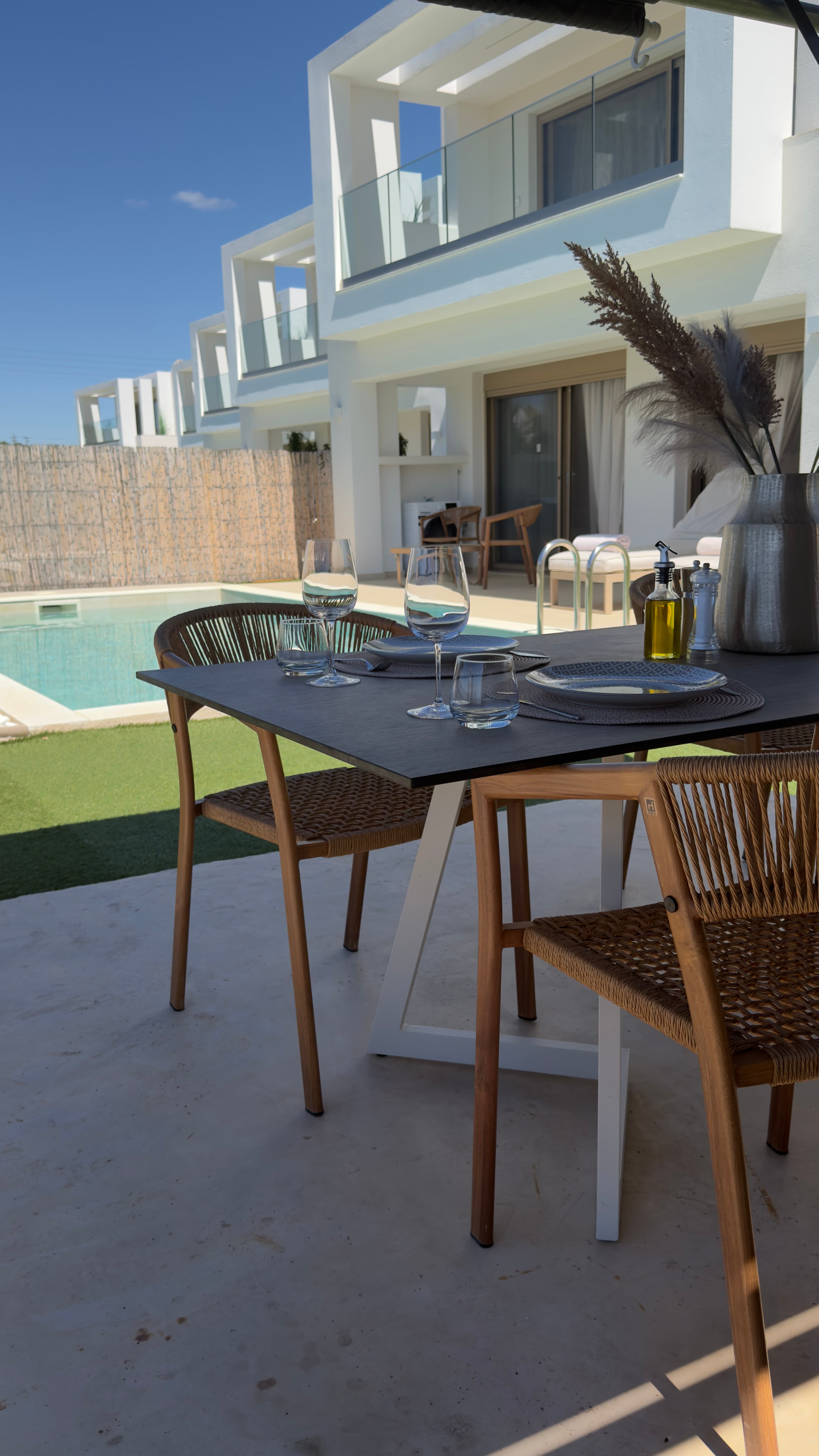 Anna Luxury Villa Slide 8