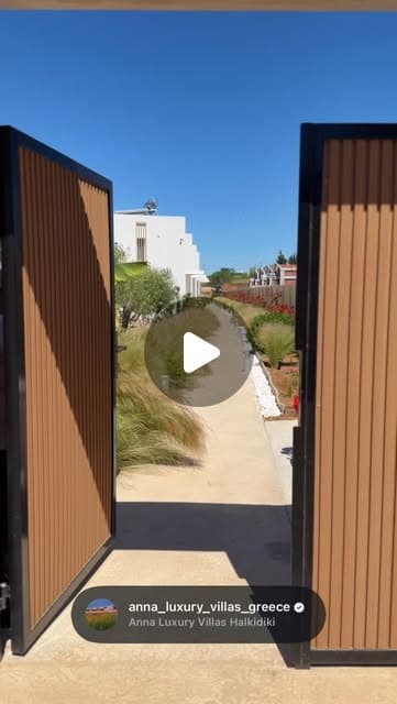 Luxury Inside the Villa Oasis